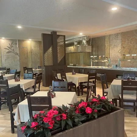 St. Sofia Хотел Китен